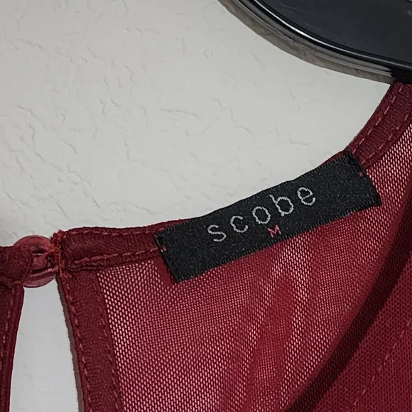 🎀Elegant Scobe Burgundy Lace Peplum Shirt - Junior's Medium🎀 - Picture 3 of 9